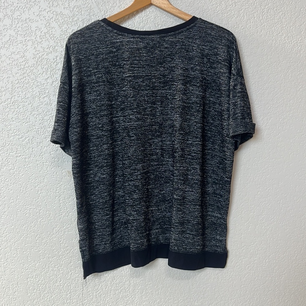 Liz Claiborne Short Sleeve Tee Shirt Black and White size Large - Picture 7 of 10